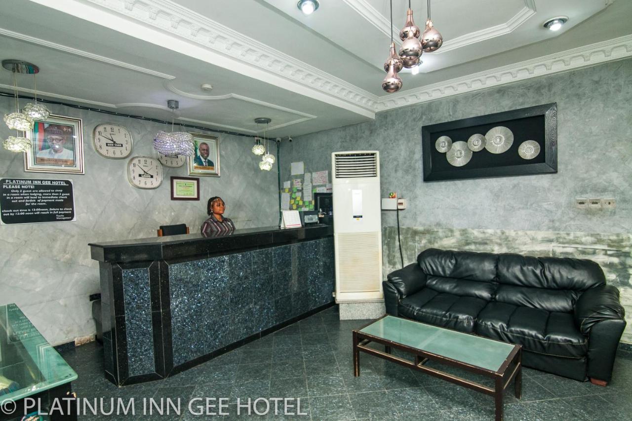 Platinum Inn Gee Hotel Suru Lere Exterior photo